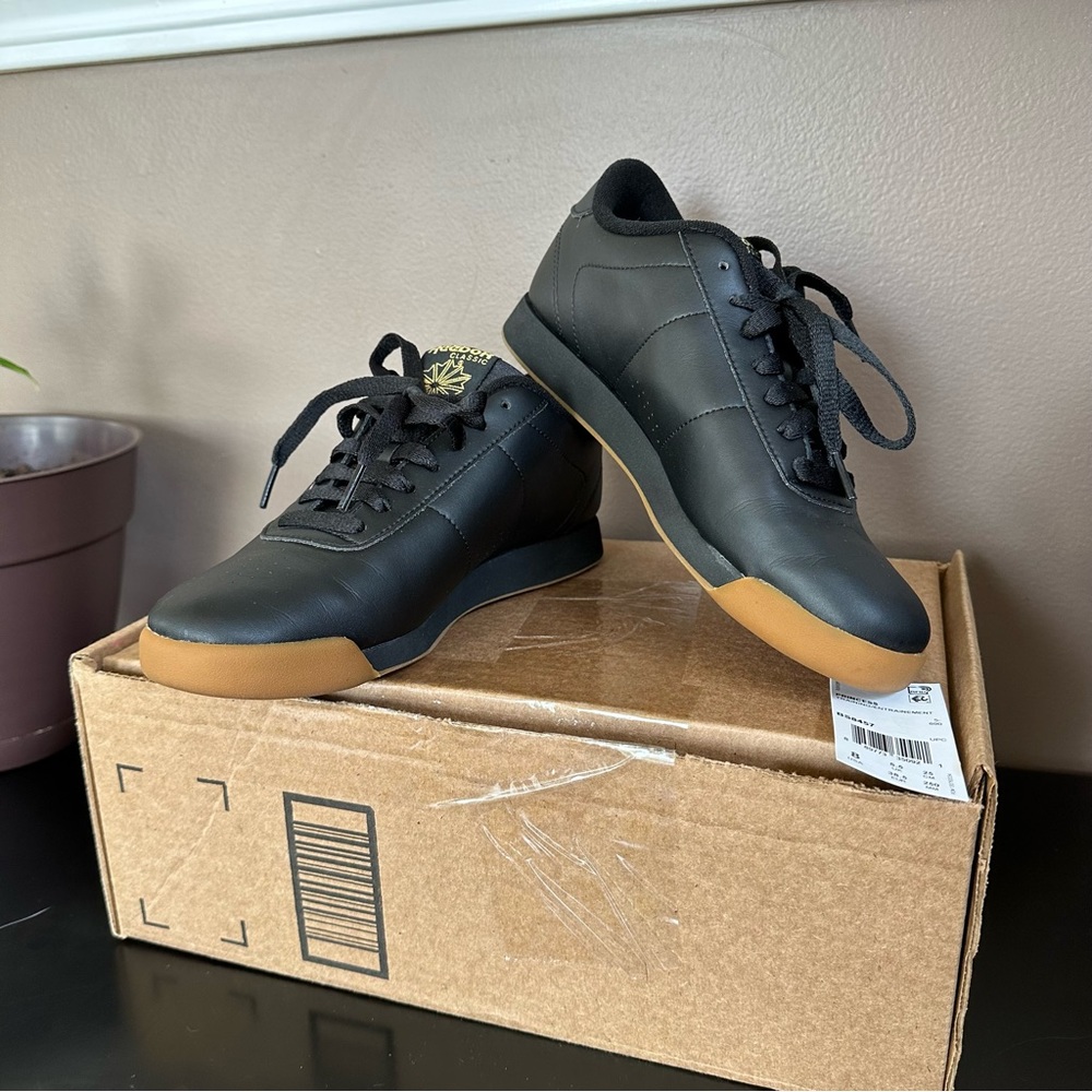 Reebok Princess Sneakers Size 8 - Picture 3 of 14